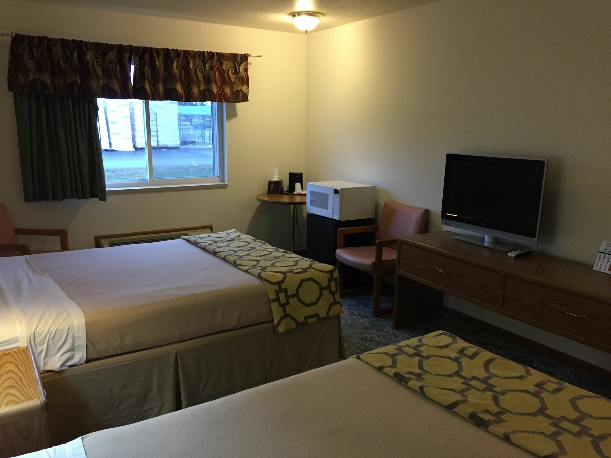Super 8 By Wyndham Escanaba Ngoại thất bức ảnh